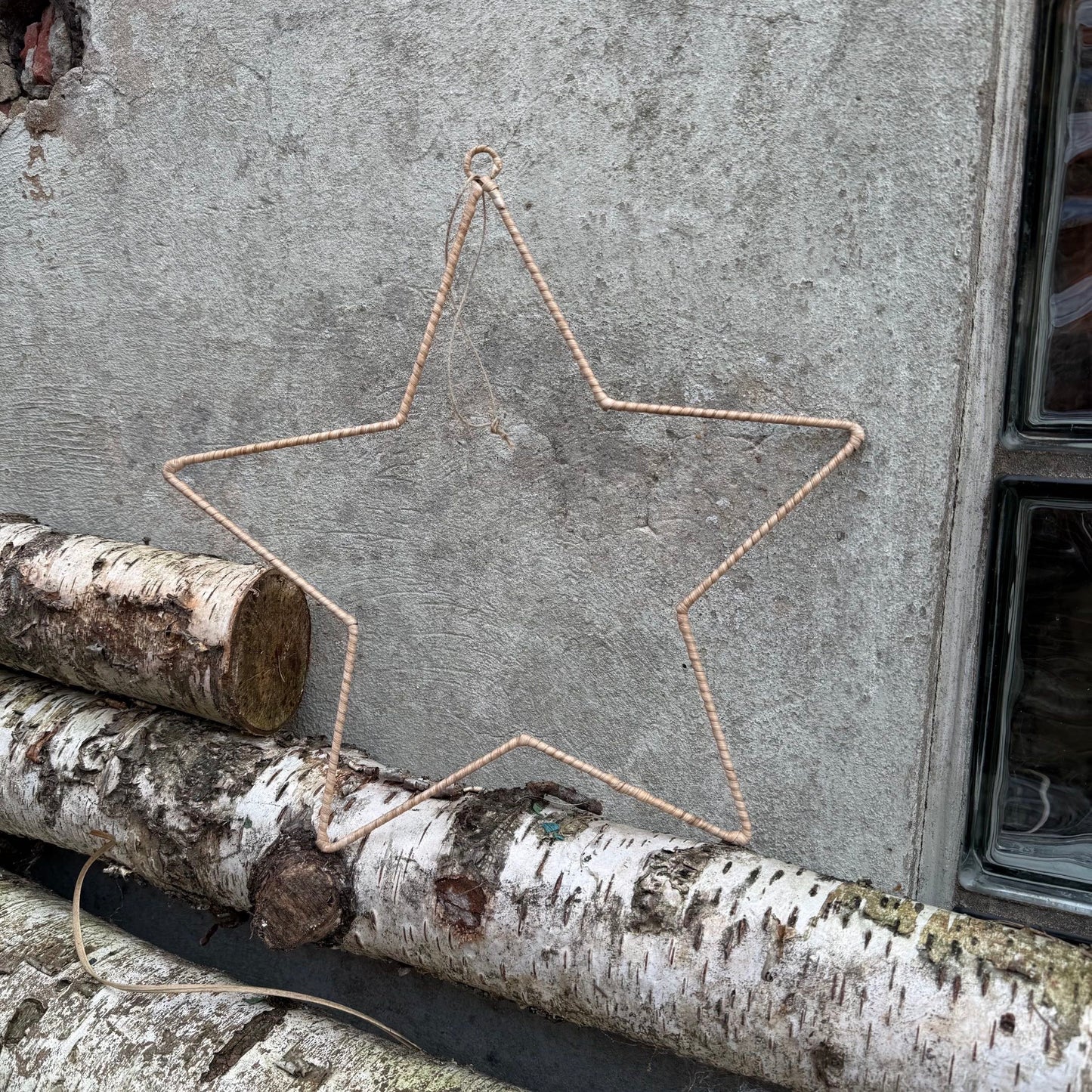 Metall Stern umwickelt