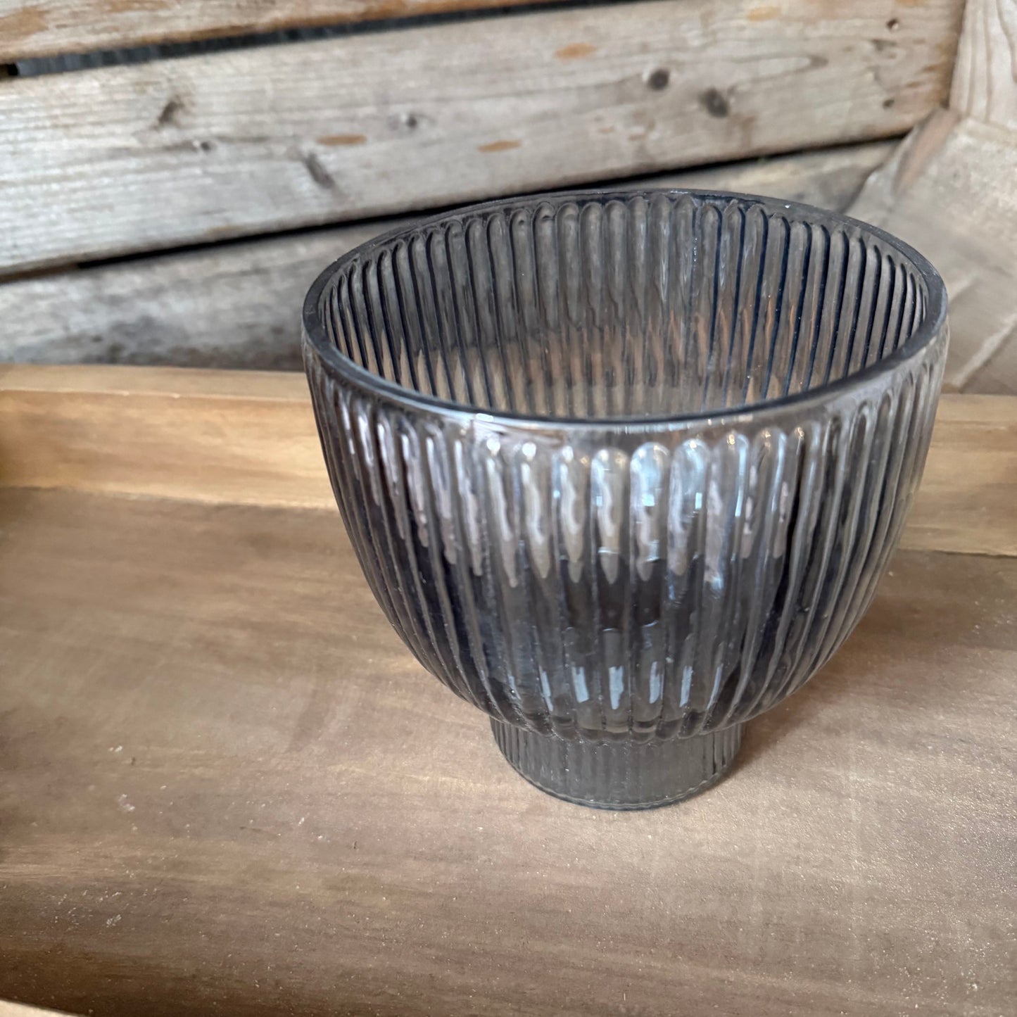 Geriffelte Glasvase/ Windlicht
