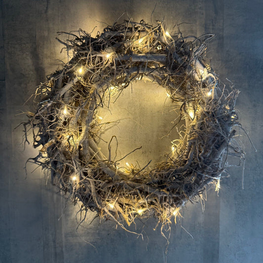Wurzelkranz mit LED Lichterkette